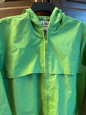 VTG LL Bean Waterproof Rain Jacket 1990s Women's Petite Medium Green NICE